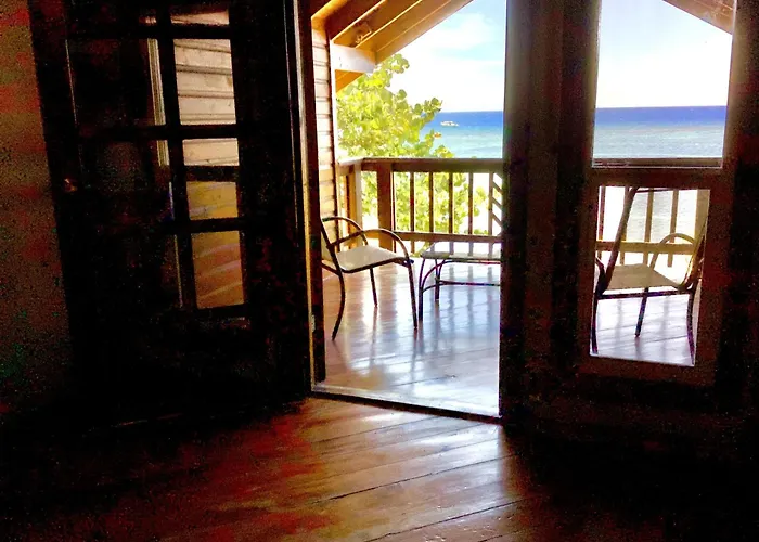 Beachfront Home With Pristine, Calm Waters, White Sands And Unbelievable Sunset
